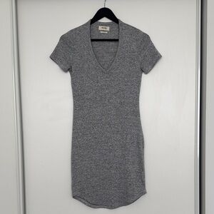 TNA - v-neck short sleeve mini dress